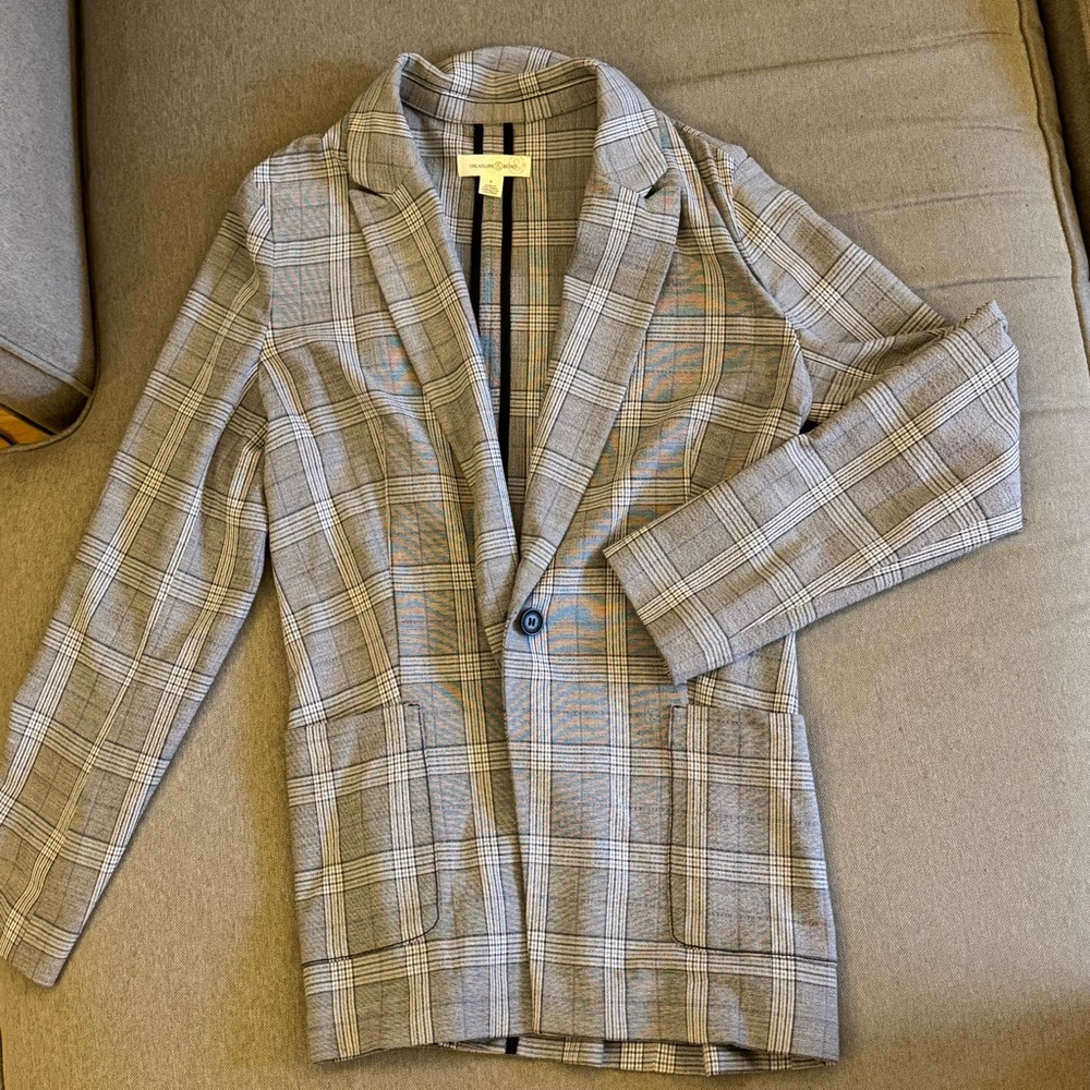 Treasure & Bond Plaid Blazer - Gray and Black